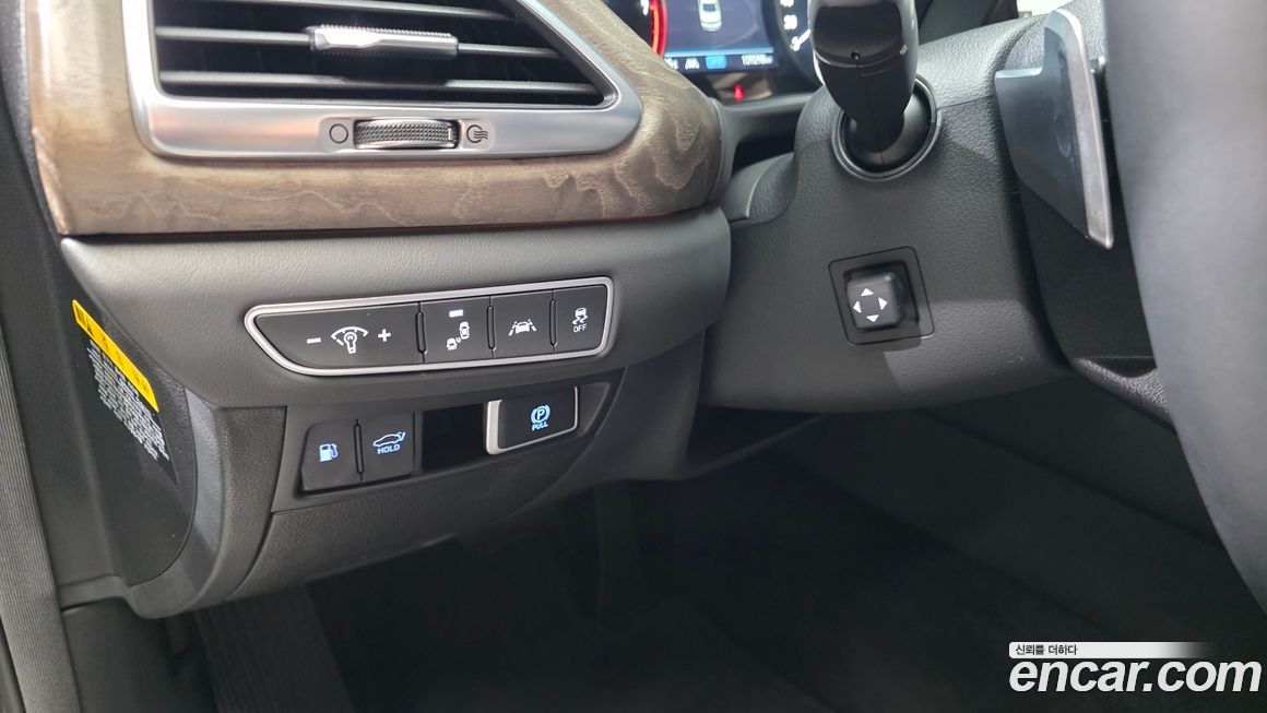 Genesis G90 2021