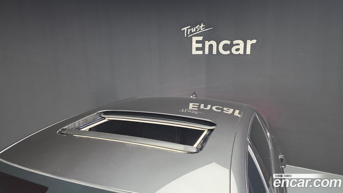 Genesis G90 2021