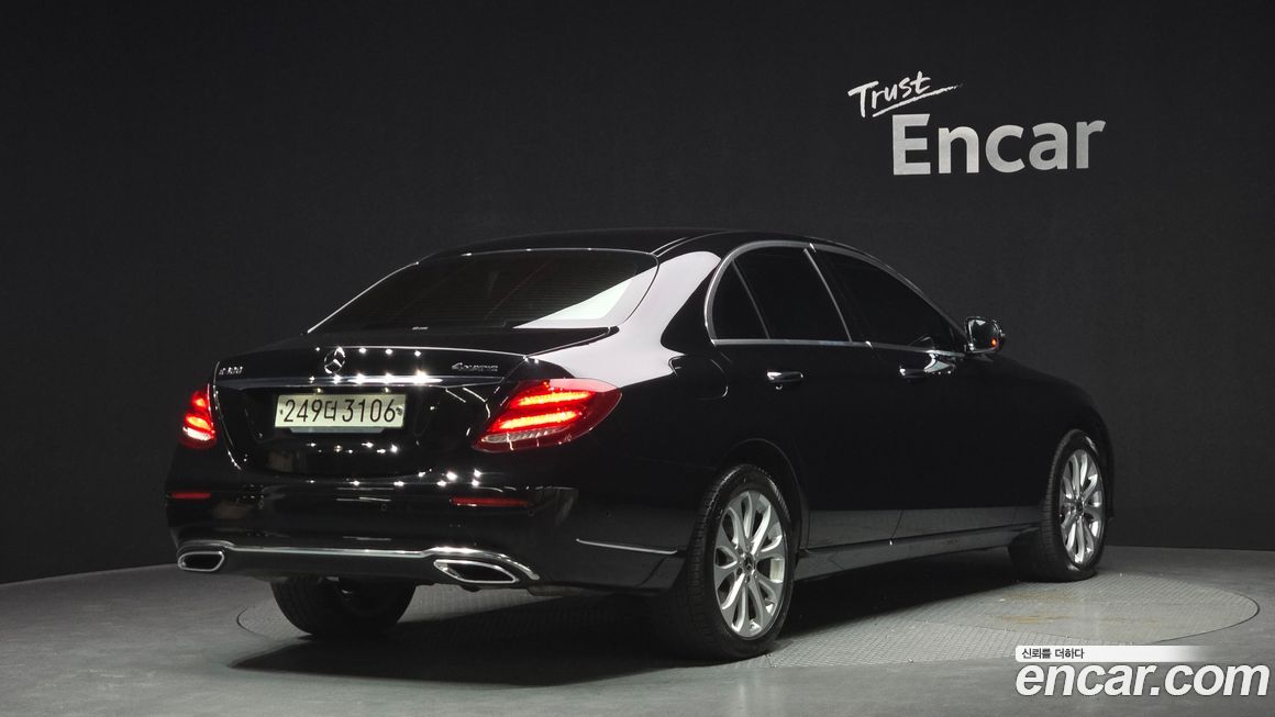 Mercedes-Benz E-Class 2020