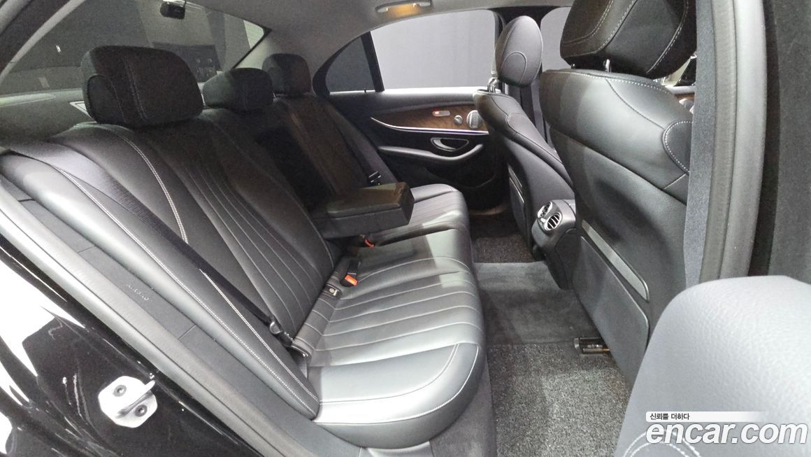 Mercedes-Benz E-Class 2020