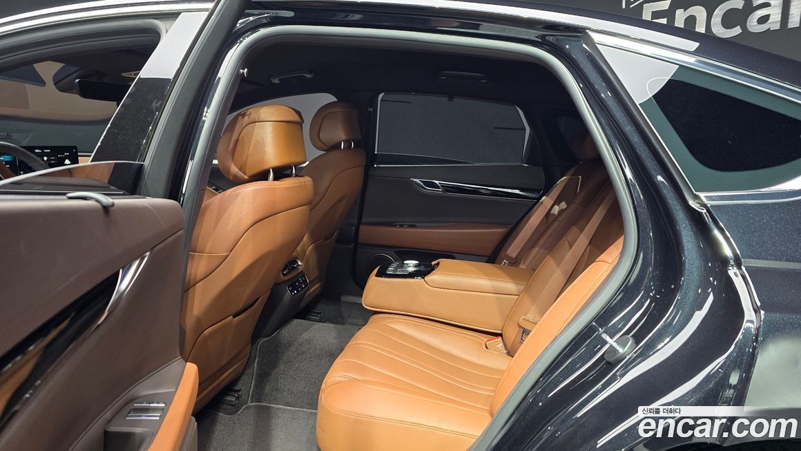 Genesis G80 2023