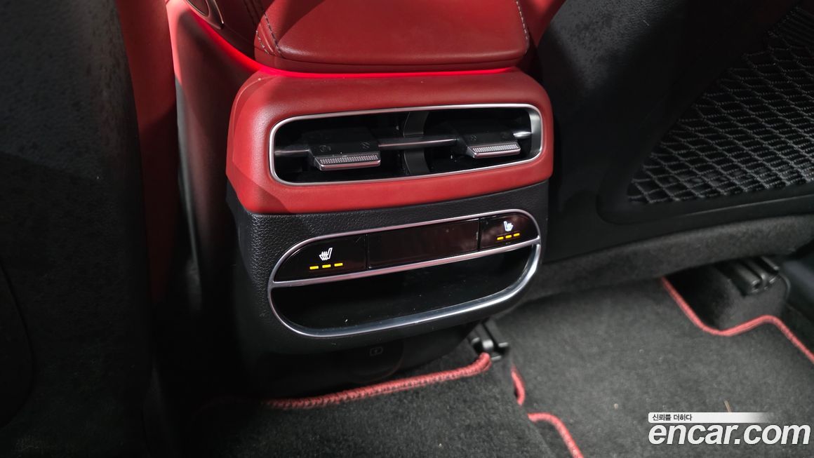 Genesis GV70 2021