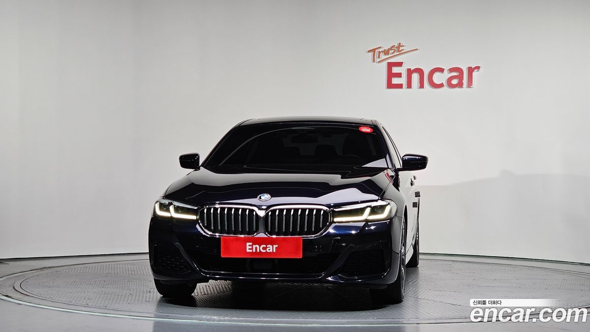 BMW 5-Series 2021