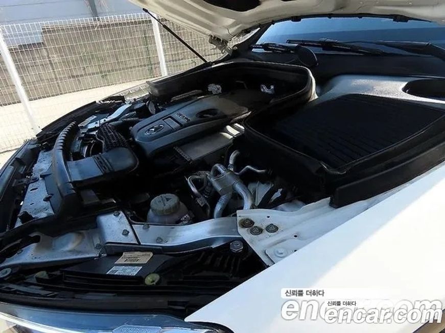 Mercedes-Benz GLC-Class 2021