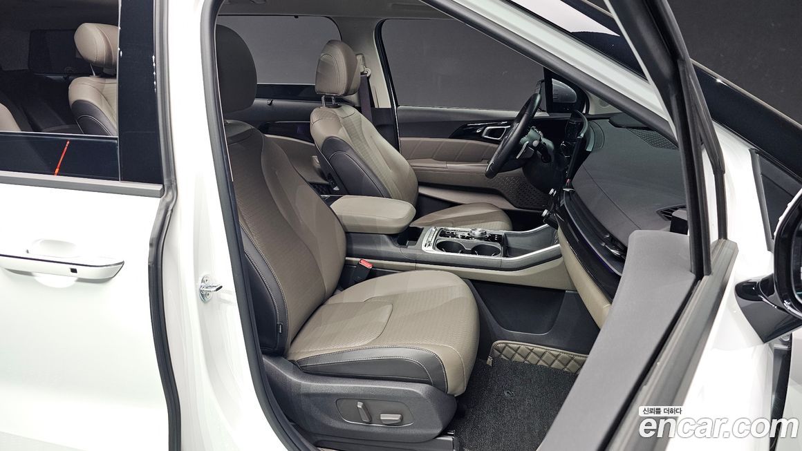 Kia Canival 2025
