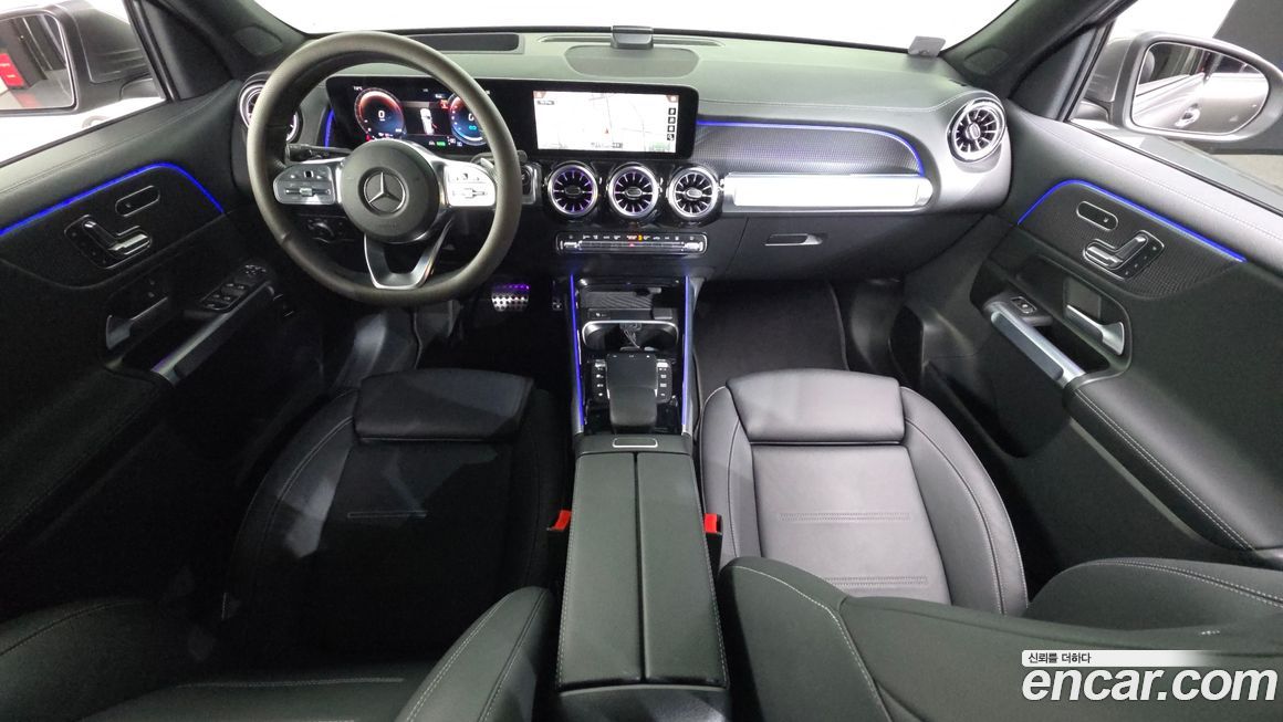 Mercedes-Benz EQB 2023