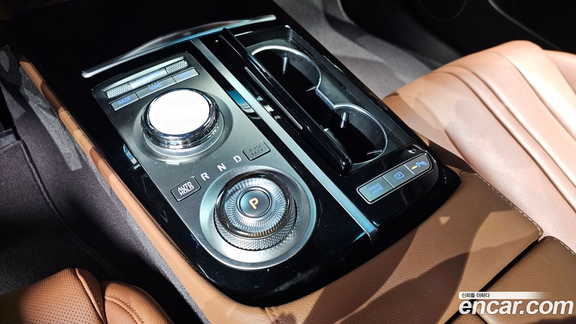 Genesis G80 2023