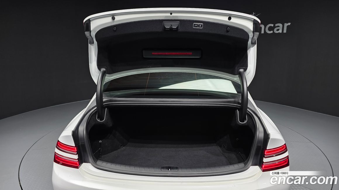 Genesis G80 2022