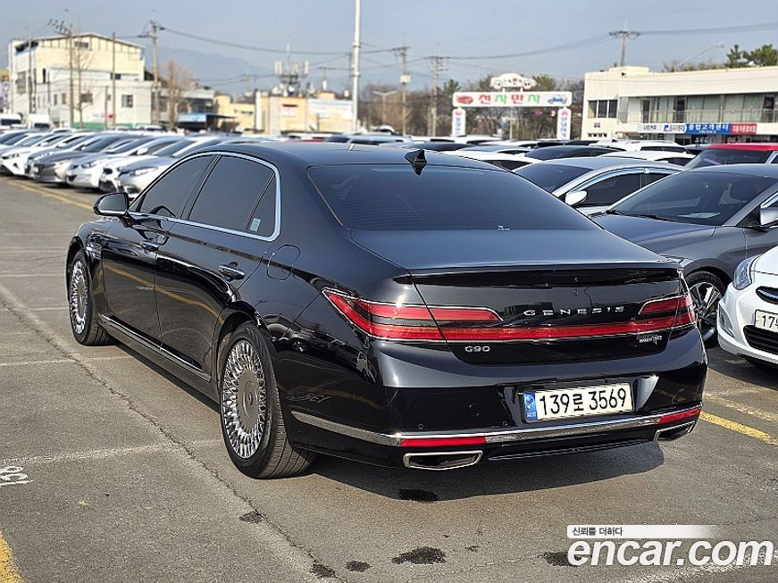 Genesis G90 2020