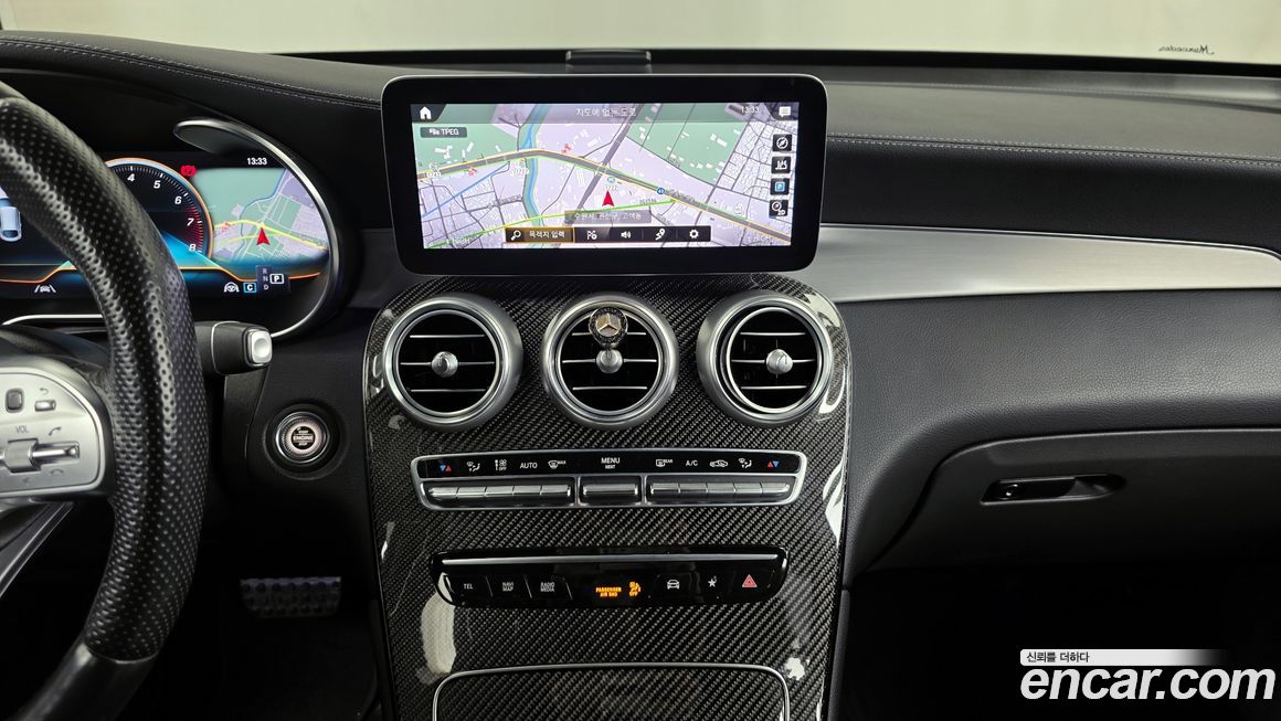 Mercedes-Benz GLC-Class 2021