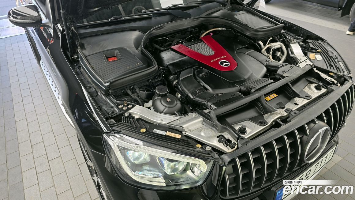 Mercedes-Benz GLC-Class 2021