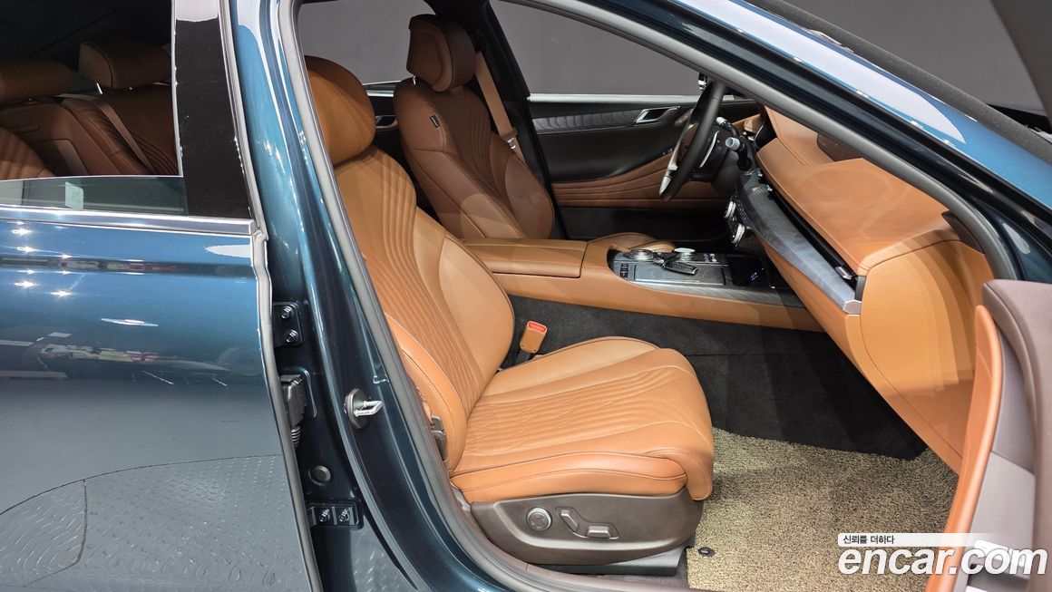 Genesis G80 2023