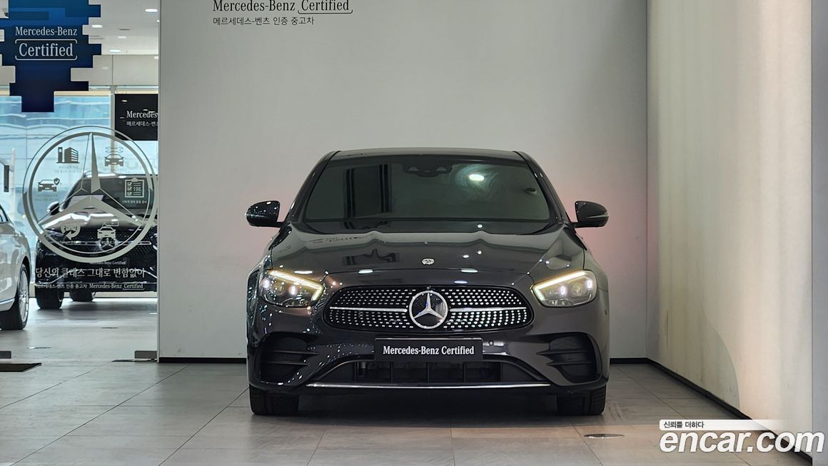 Mercedes-Benz E-Class 2022