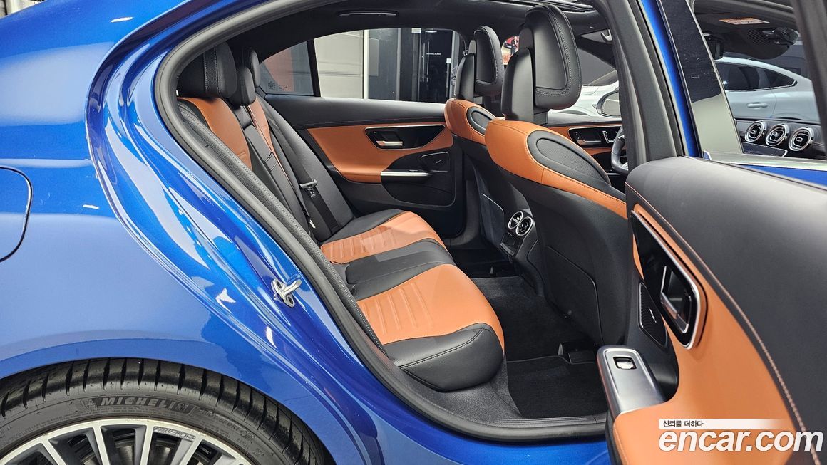 Mercedes-Benz C-Class 2022