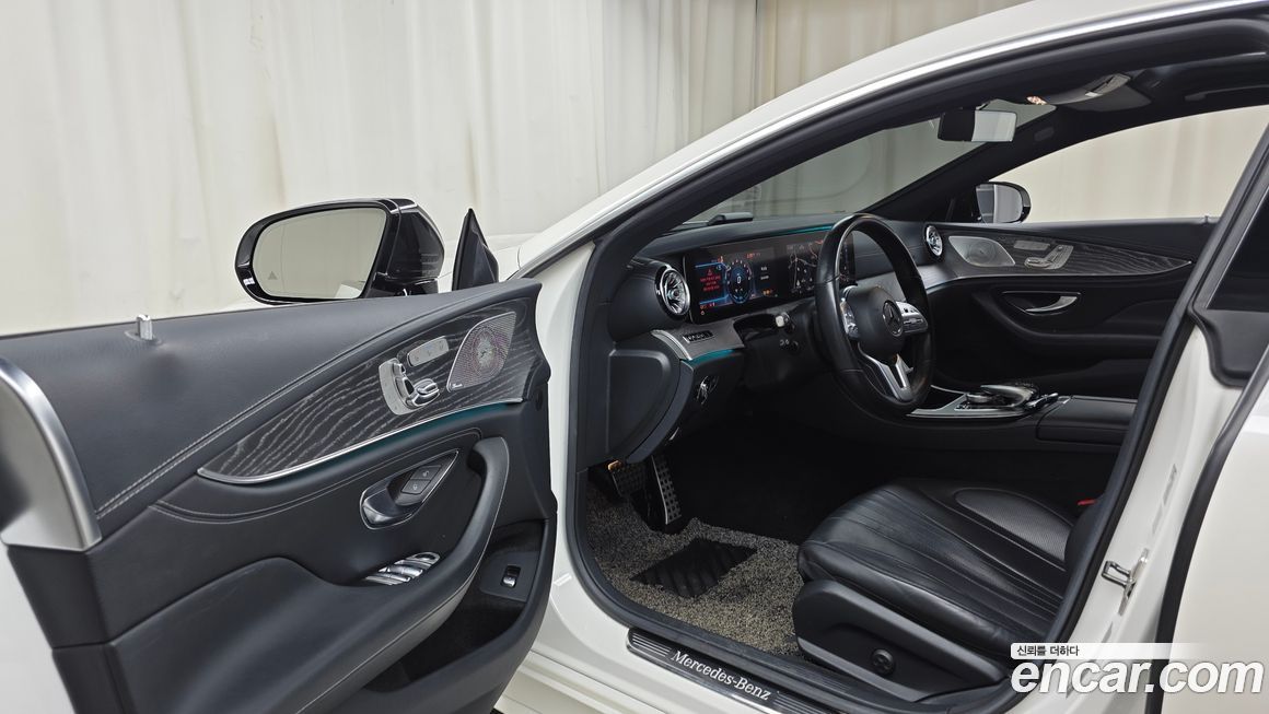 Mercedes-Benz CLS-Class 2020