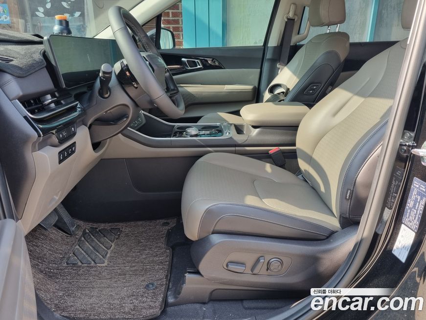 Kia Canival 2025