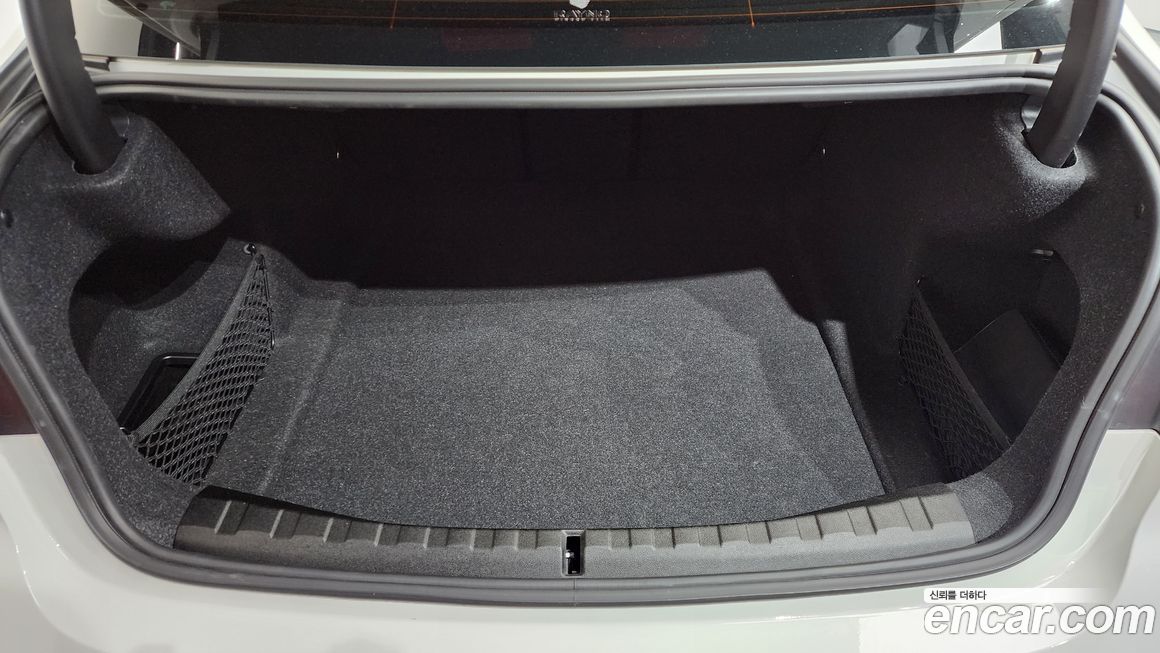 BMW 3-Series 2021