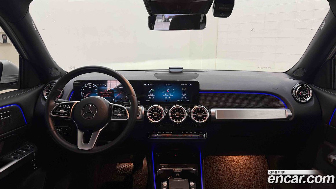 Mercedes-Benz GLB-Class 2022