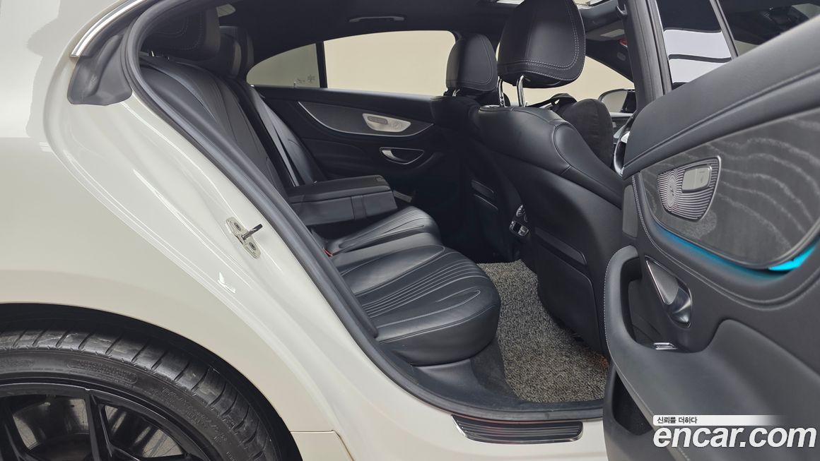 Mercedes-Benz CLS-Class 2020