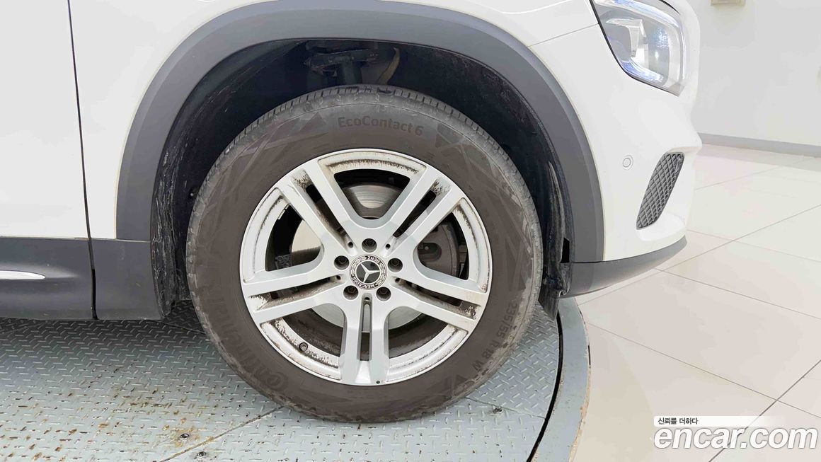 Mercedes-Benz GLB-Class 2022