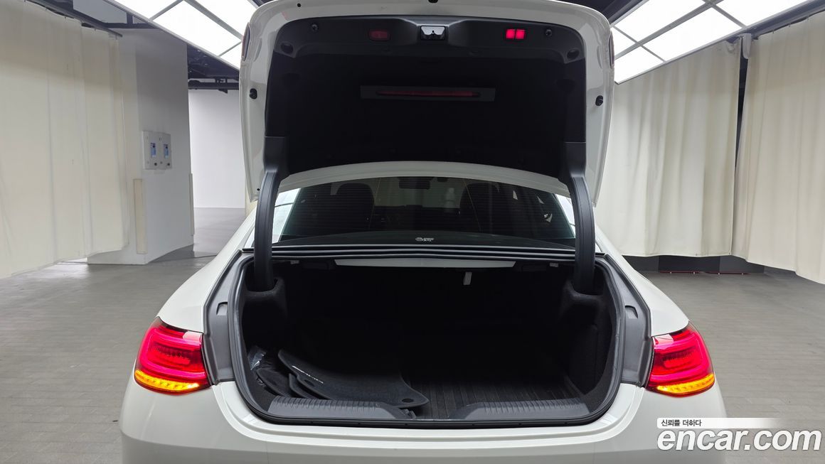 Mercedes-Benz CLS-Class 2020