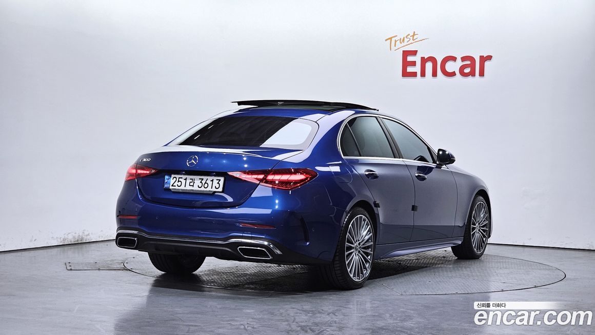 Mercedes-Benz C-Class 2022