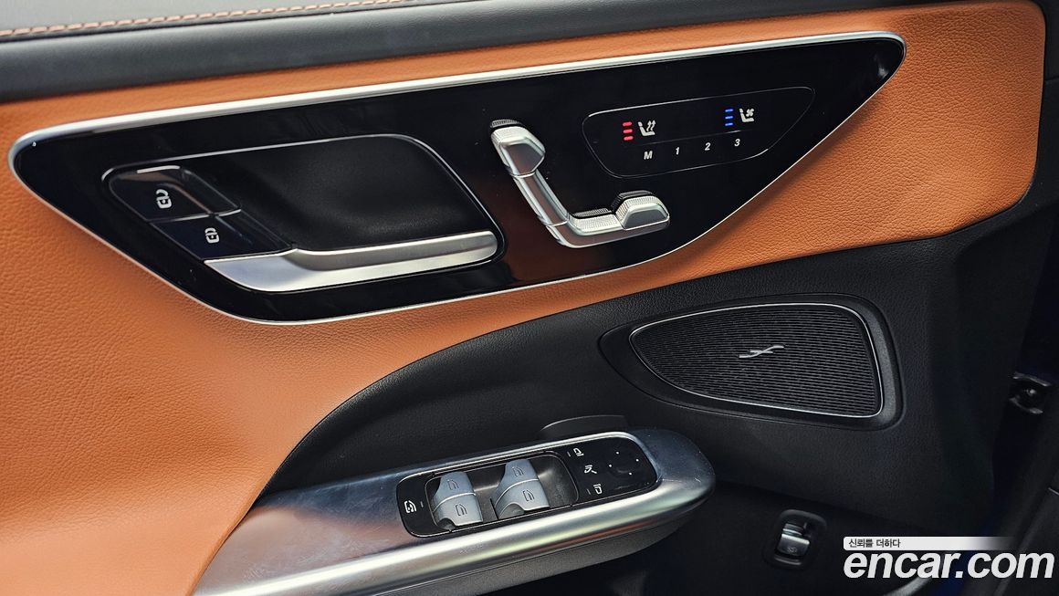 Mercedes-Benz C-Class 2022