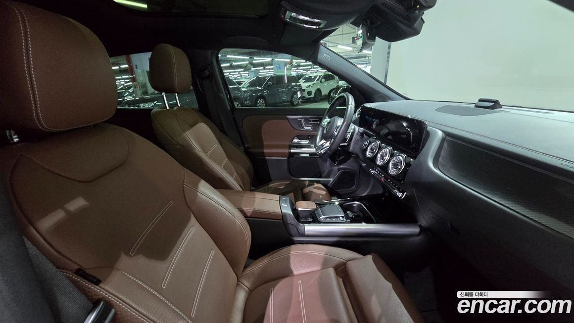 Mercedes-Benz GLA-Class 2023