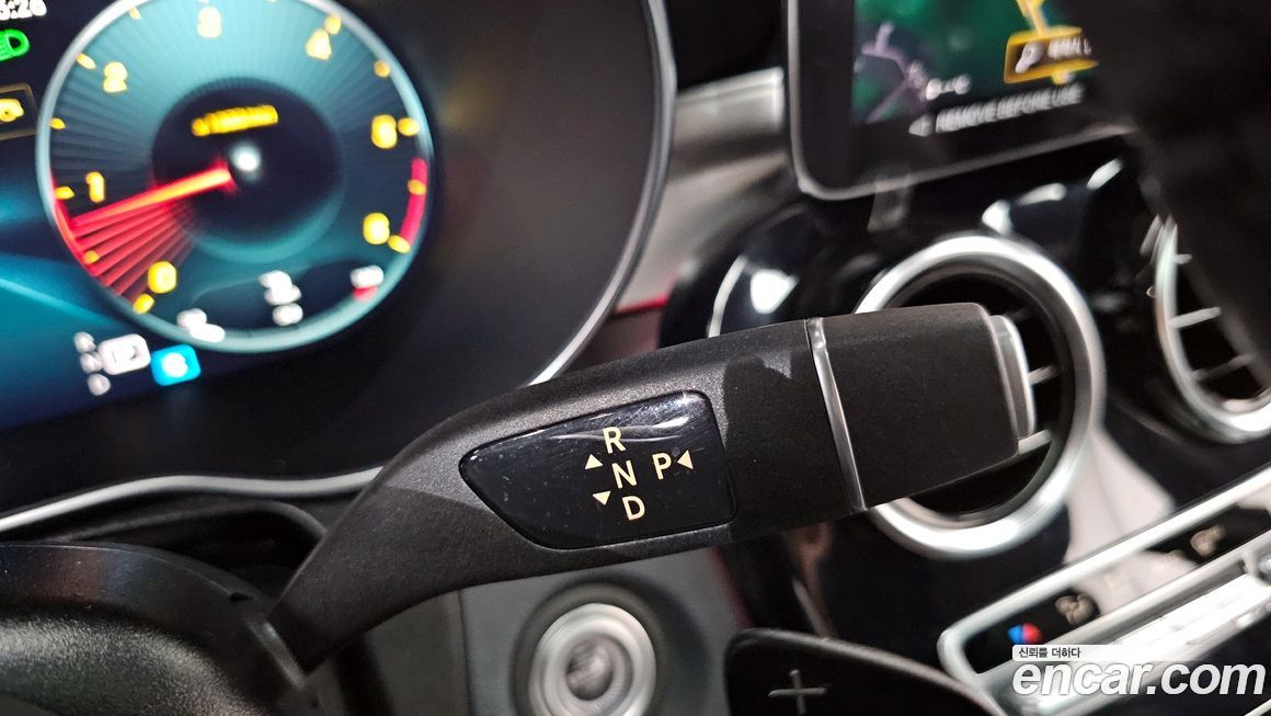 Mercedes-Benz GLC-Class 2022