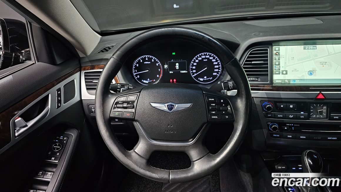 Hyundai Genesis 2015