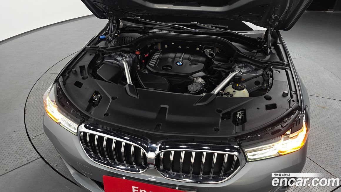 BMW Gran Turismo 2023