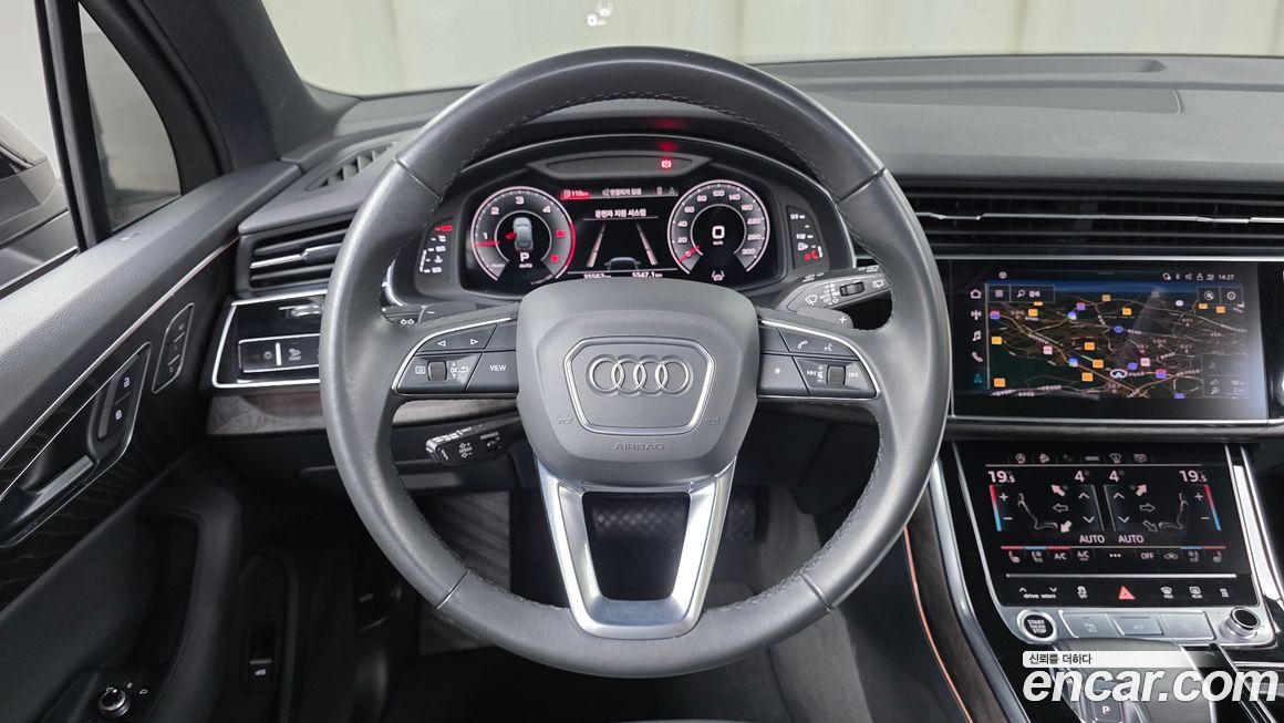 Audi Q7 2021