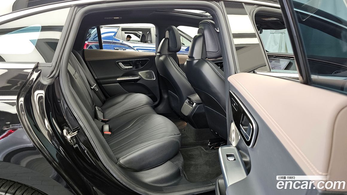 Mercedes-Benz EQE 2023