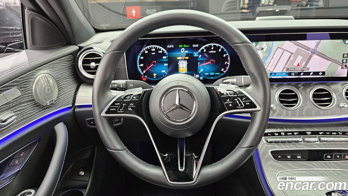 Mercedes-Benz E-Class 2023