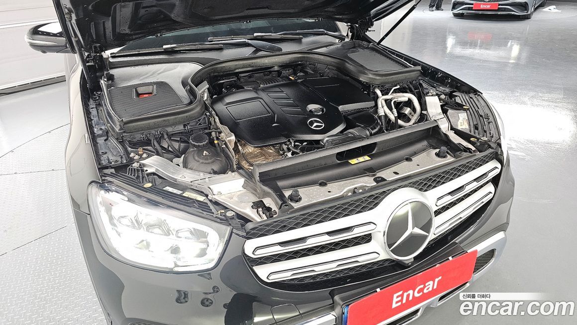 Mercedes-Benz GLC-Class 2022