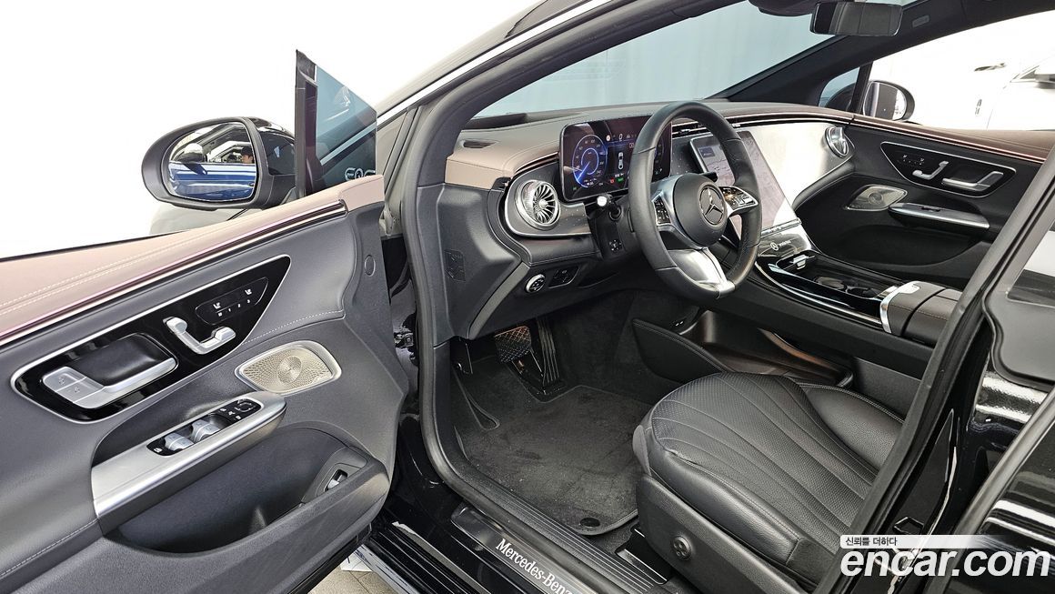 Mercedes-Benz EQE 2023