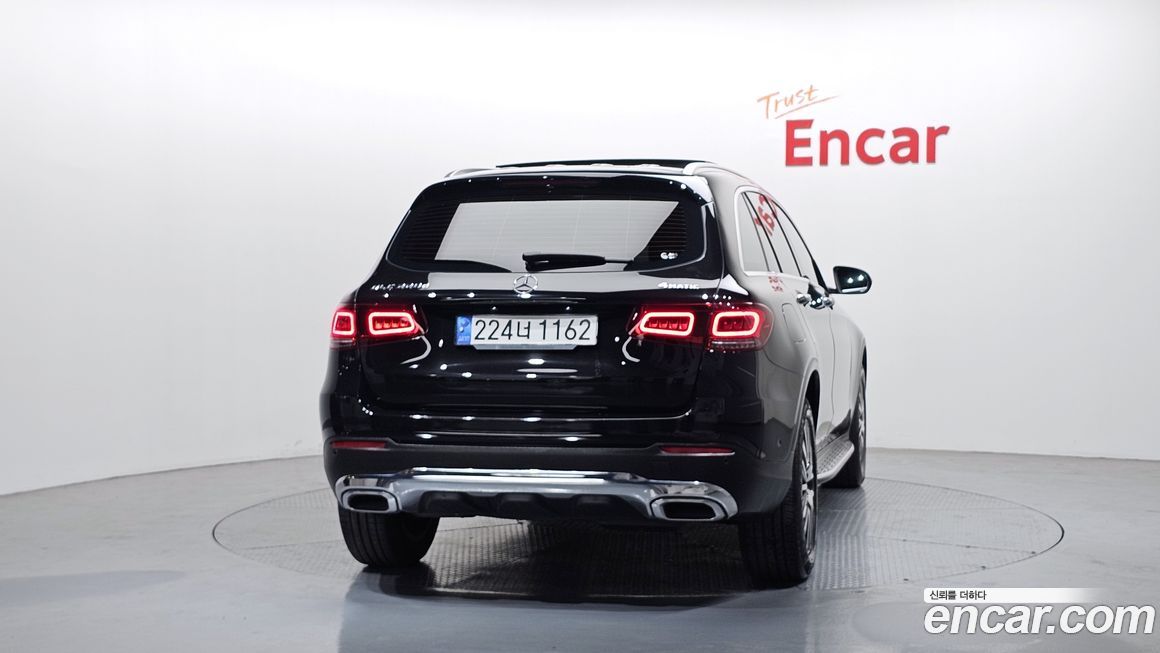 Mercedes-Benz GLC-Class 2022