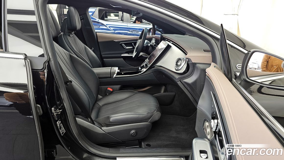 Mercedes-Benz EQE 2023