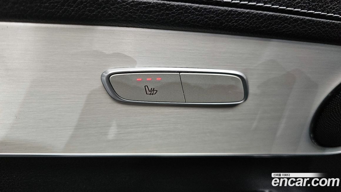 Mercedes-Benz GLC-Class 2022