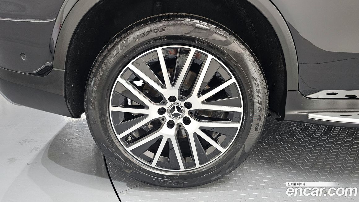 Mercedes-Benz GLC-Class 2022