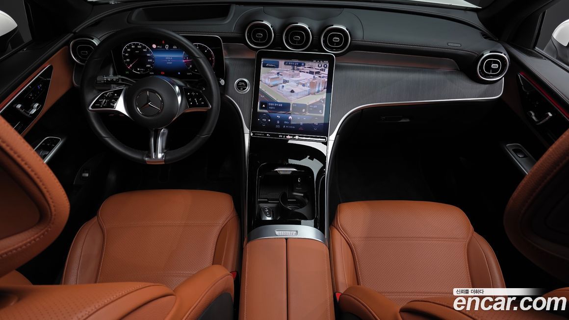 Mercedes-Benz GLC-Class 2024