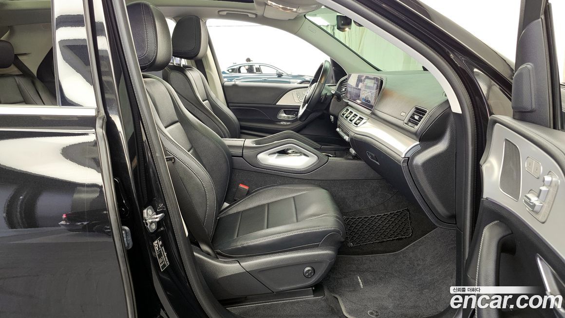 Mercedes-Benz GLE-Class 2021