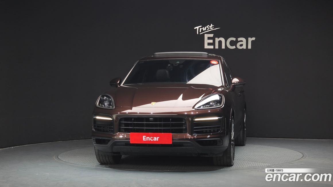 Porsche Cayenne 2021