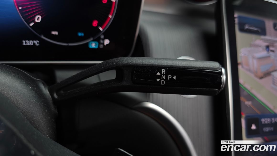 Mercedes-Benz GLC-Class 2024