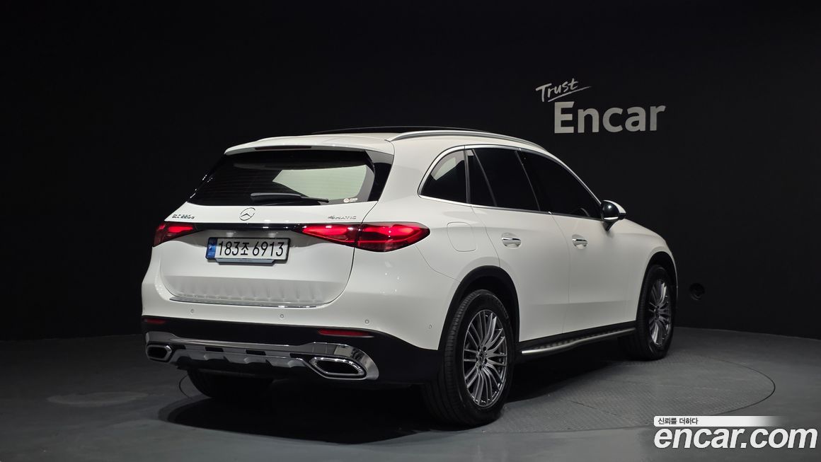 Mercedes-Benz GLC-Class 2024