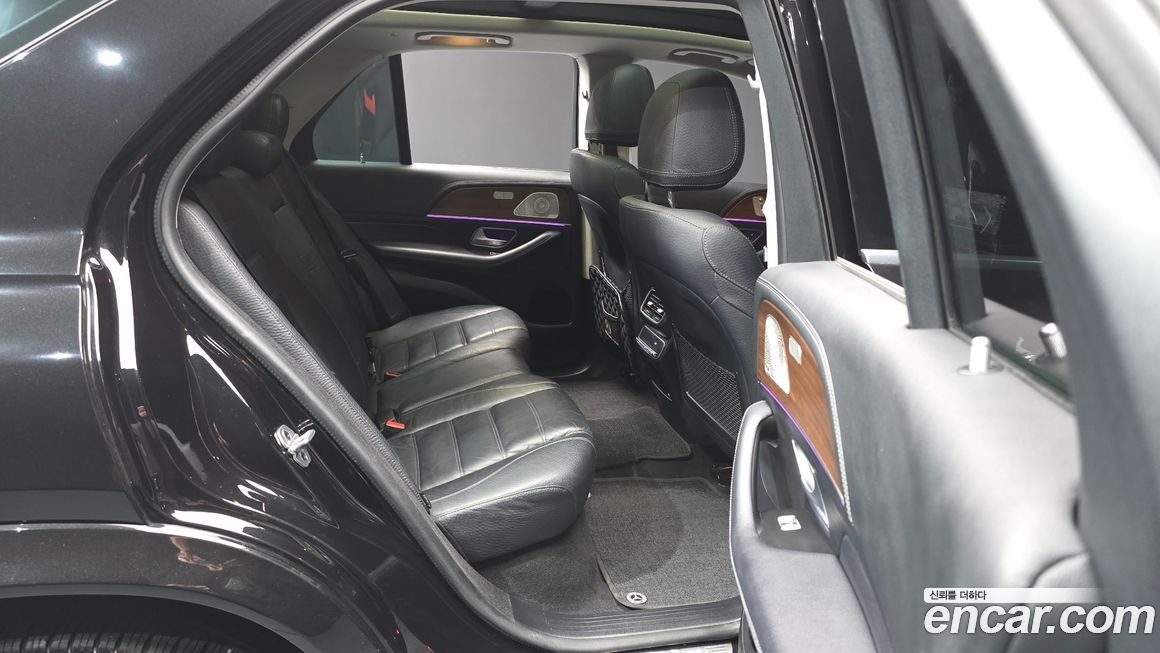 Mercedes-Benz GLE-Class 2021