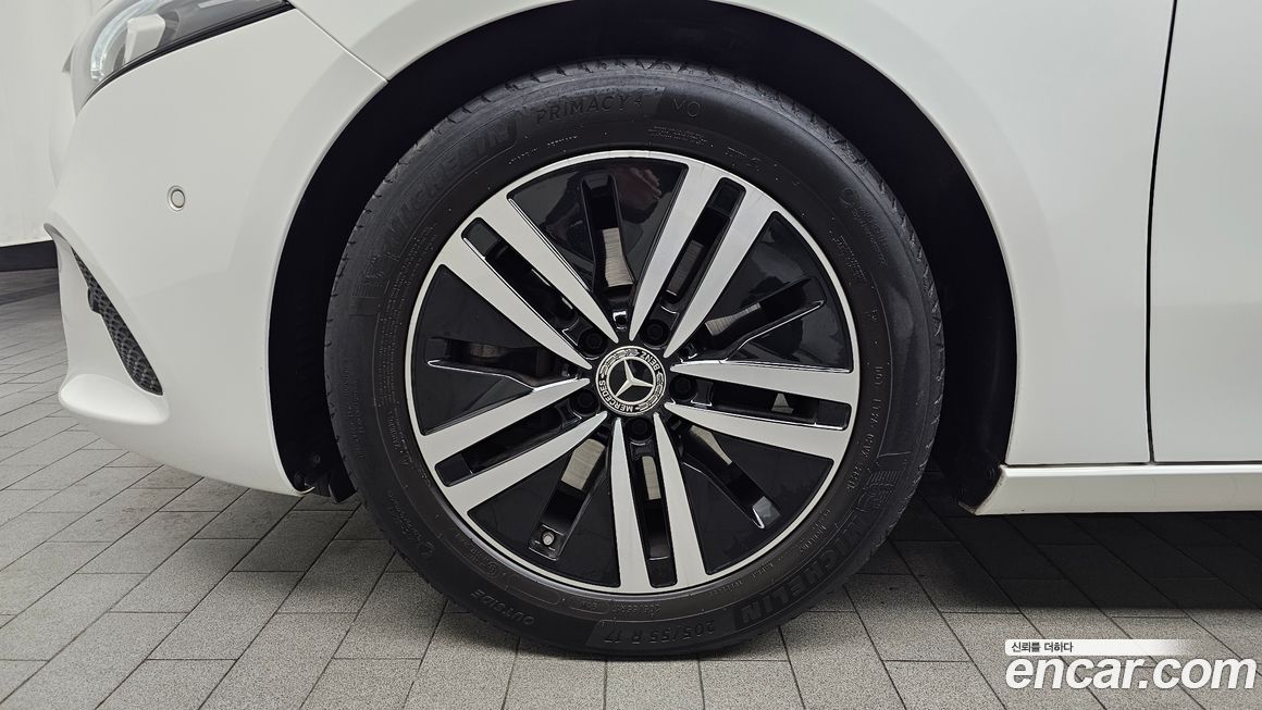 Mercedes-Benz A-Class 2022