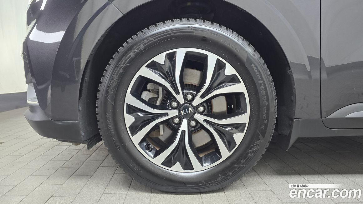 Kia Canival 2021
