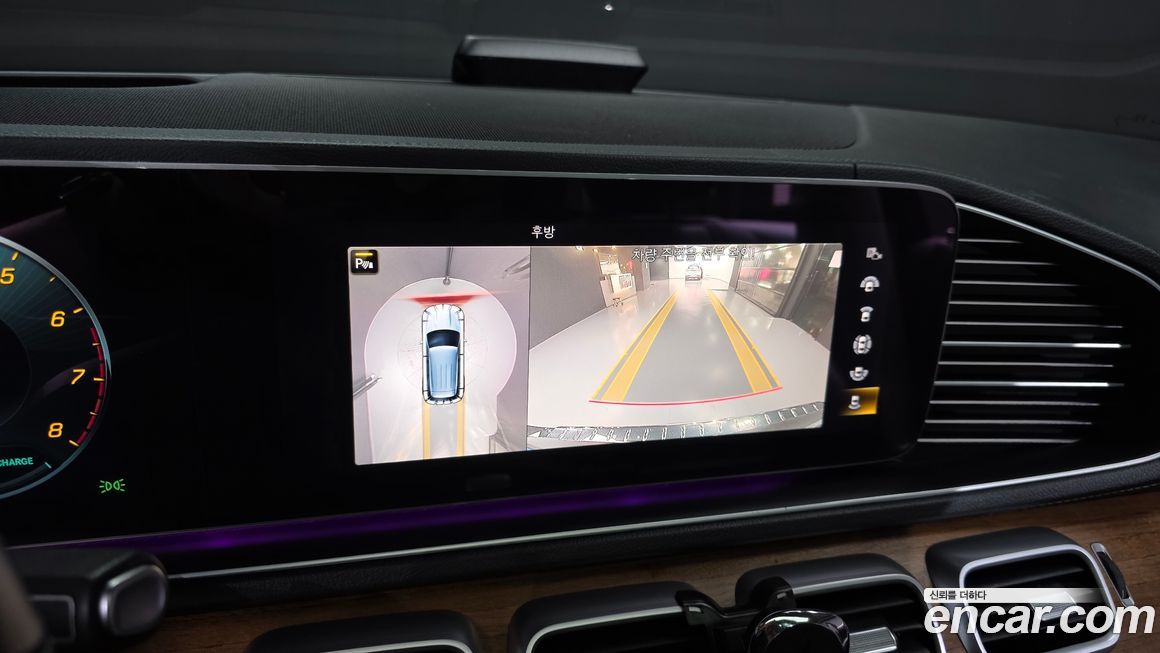 Mercedes-Benz GLE-Class 2021