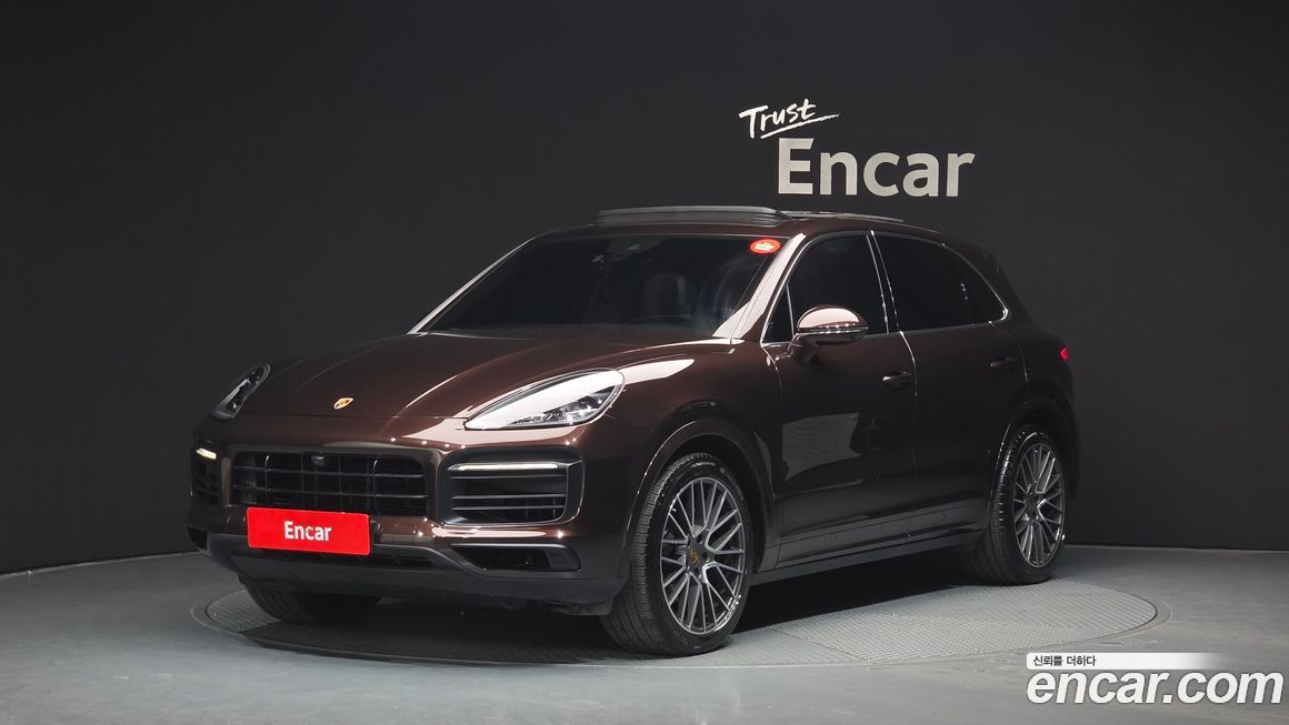 Porsche Cayenne 2021